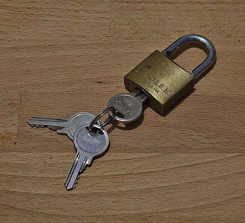 Lucchetto e serratura di sicurezza - Fabbro pronto intervento Como